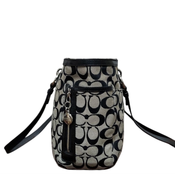 Coach Jacquard & Leather Gallery Tote EUC - Picture 6 of 15